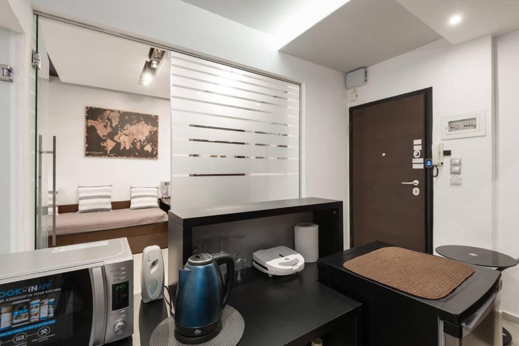 Modern Office Apartment.Wifi,2A/C,Luxury Fur/Tures Thessaloniki Exterior photo