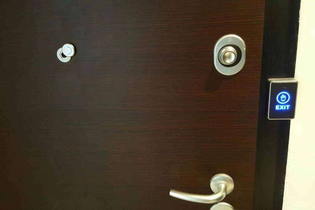 Modern Office Apartment.Wifi,2A/C,Luxury Fur/Tures Thessaloniki Exterior photo